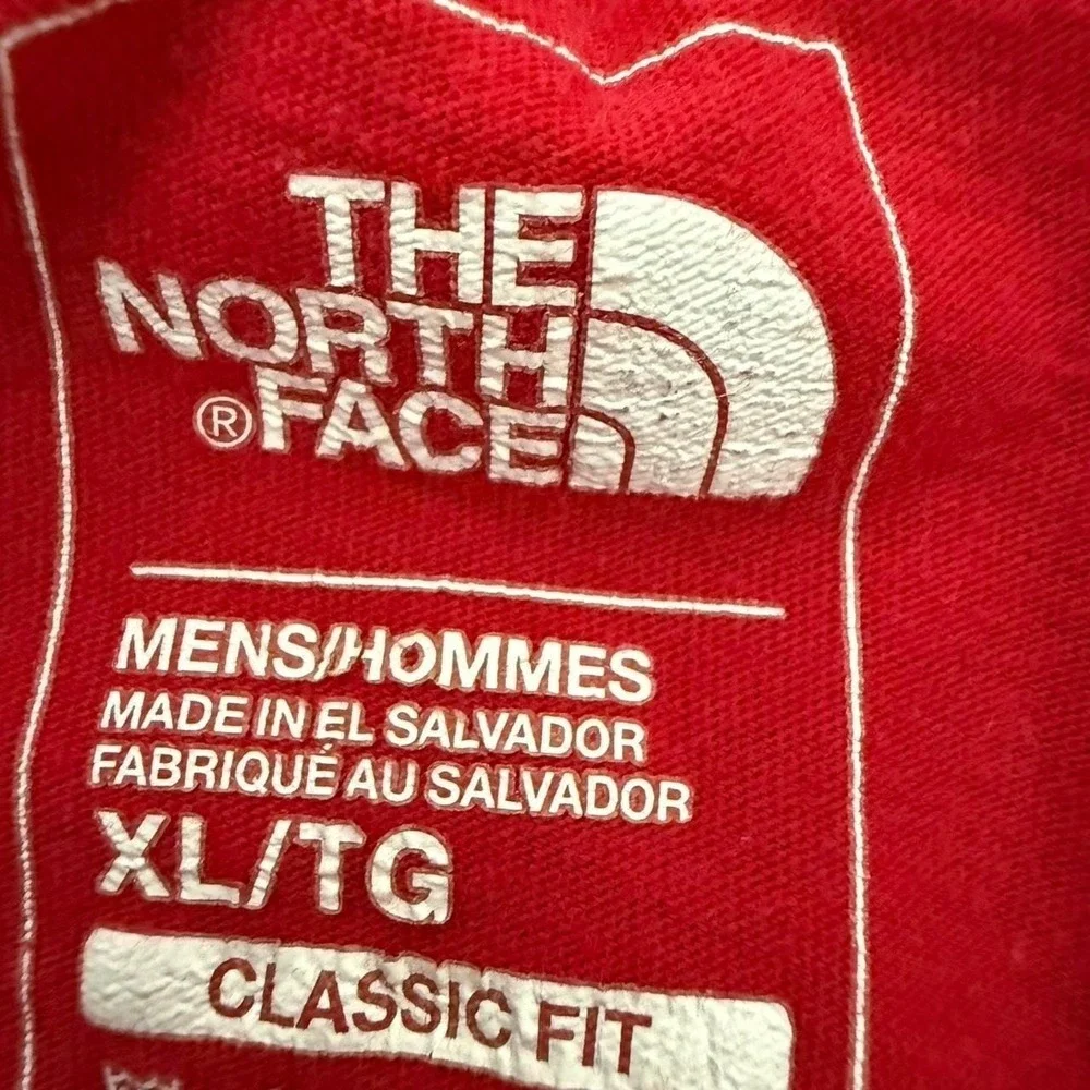 The North Face Men's Red Graphic Mountain‎ T-Shirt, Size XL